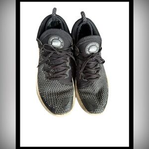 Nike Black and White Men's Athletic Shoes